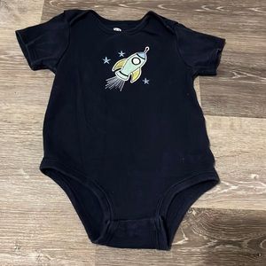 ✨free add on✨ Spaceship onsie